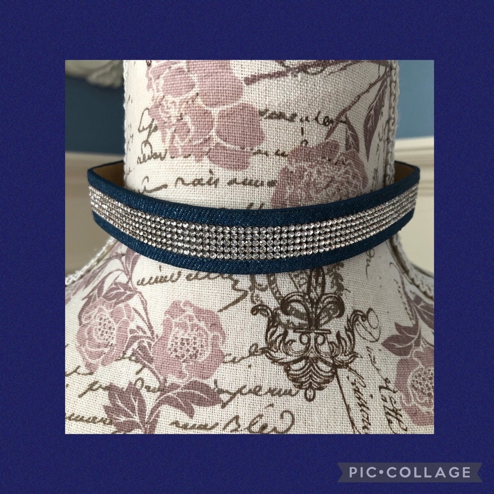 2 NWT Girl's rhinestone chokers (2)